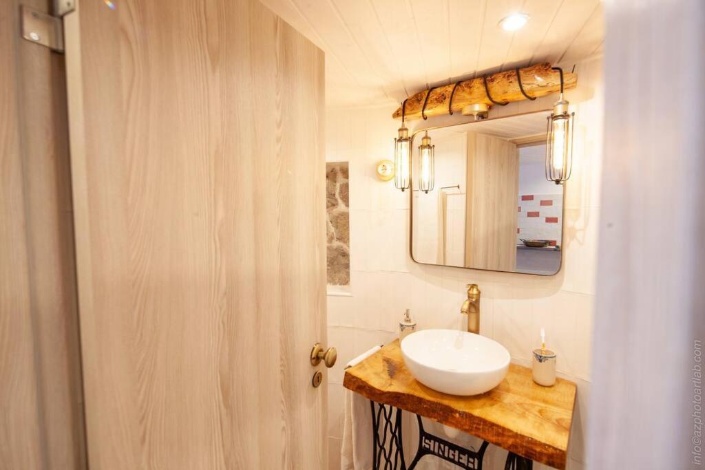 Cozy Windmill Close To The Beach Lourinha  Εξωτερικό φωτογραφία